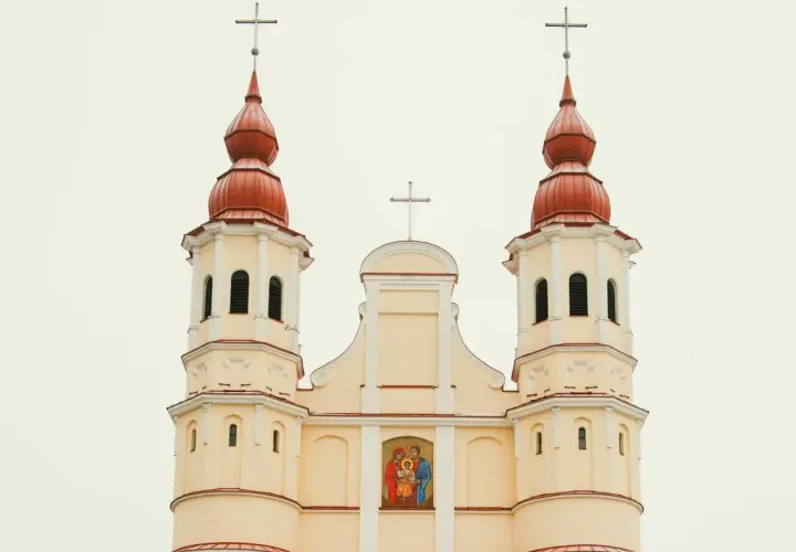 Sanktuarium św. Rodziny w Wyszkowie: Historia i znaczenie dla rodzin