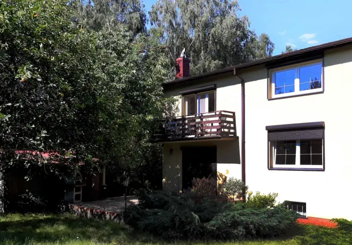 Noclegi Częstochowa blisko sanktuarium - najlepsze opcje dla pielgrzymów