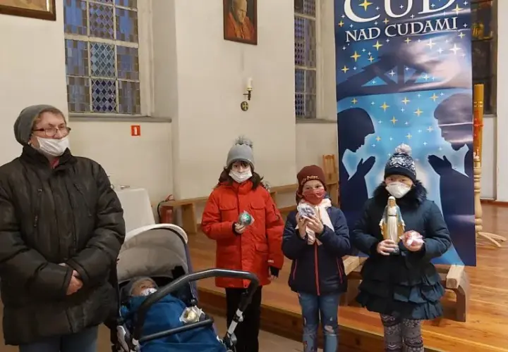 Dlaczego warto chodzić do kościoła? Odkryj korzyści dla duszy