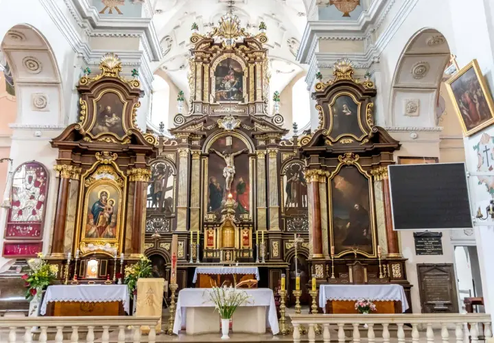 Sanktuarium Mirowskie: Historia, cuda i znaczenie dla pielgrzymów