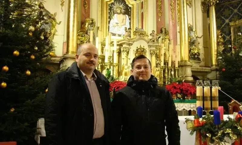 Sanktuarium Bielany: Historia, Cudowny Obraz i Religijne Tradycje