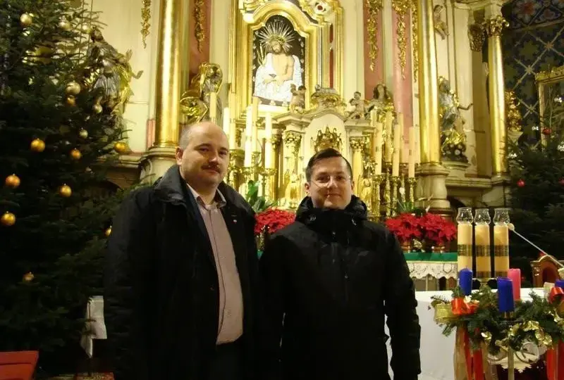 Sanktuarium Bielany: Historia, Cudowny Obraz i Religijne Tradycje