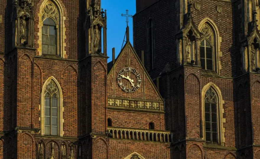Ile kościołów jest we Wrocławiu? Zaskakujące liczby i fakty