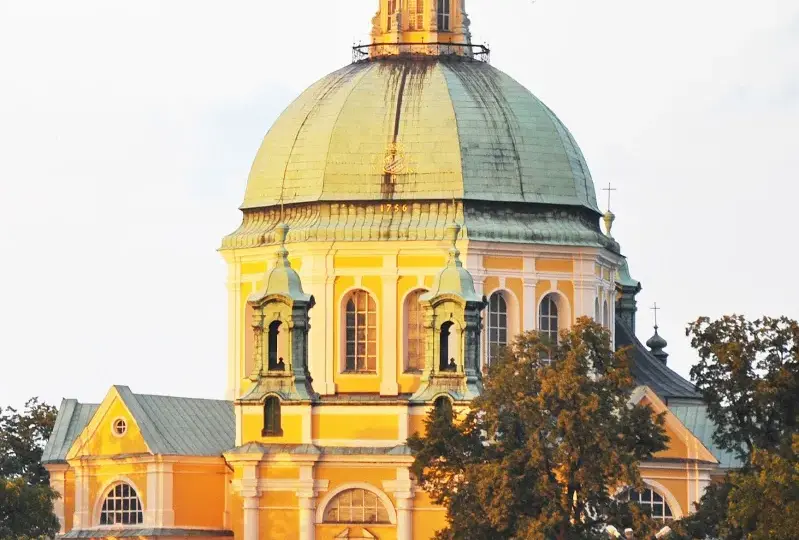 Sanktuarium w Gostyniu: Odkryj jego niezwykłe znaczenie i historię